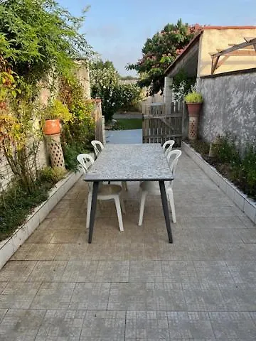 La Maison Du Bonheur Сasa de vacaciones